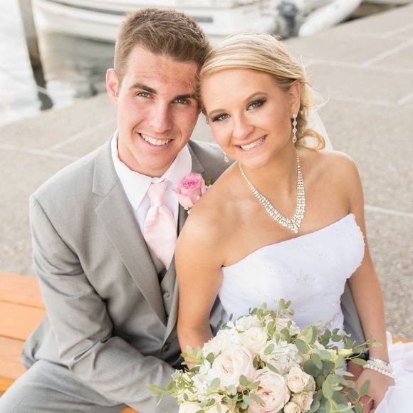 Meet your Posher, Amelia - Picture 1 of 1